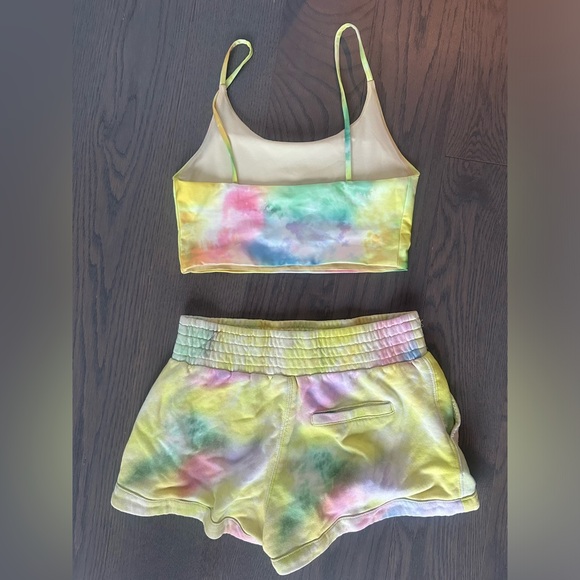 Alice & Olivia - Colorful Tie Dye Print Lounge Set - Picture 2 of 5